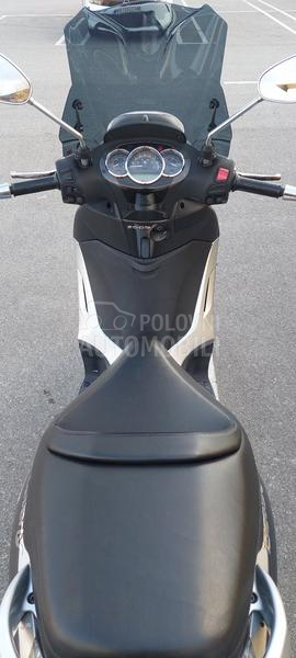 Piaggio Beverly 300