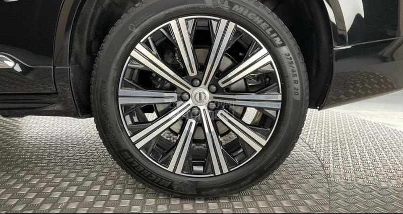 Volvo XC90 B5 AWD PLUS BRIGHT