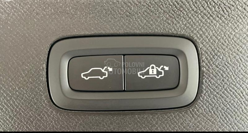 Volvo XC90 B5 AWD PLUS BRIGHT