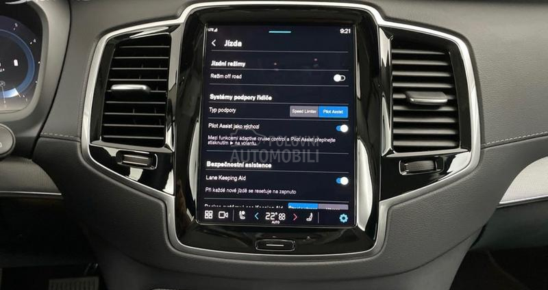 Volvo XC90 B5 AWD PLUS BRIGHT