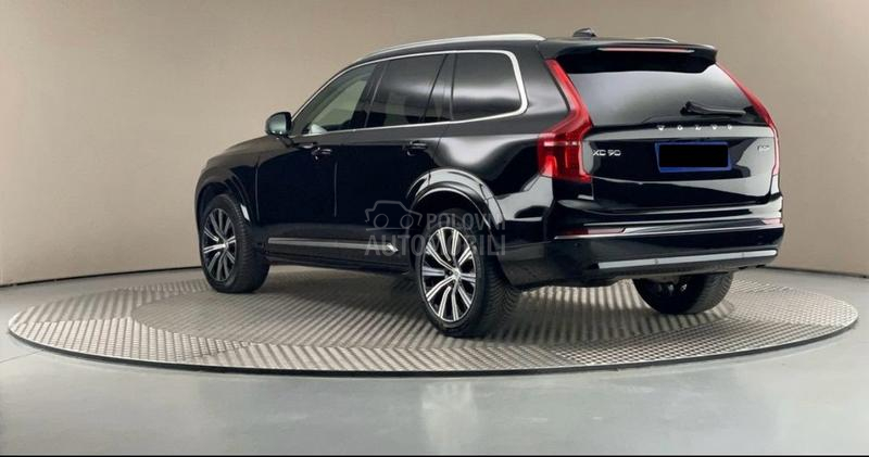 Volvo XC90 B5 AWD PLUS BRIGHT