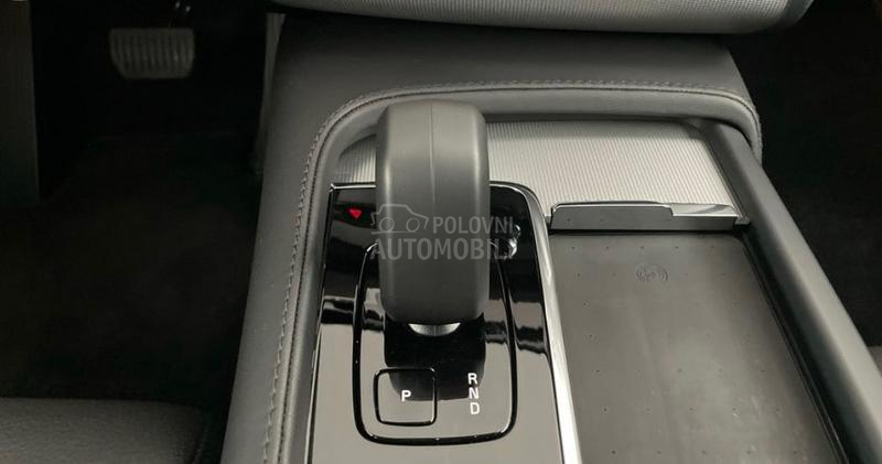 Volvo XC90 B5 AWD PLUS BRIGHT