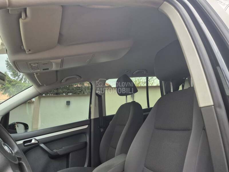 Volkswagen Touran 1.6tdi