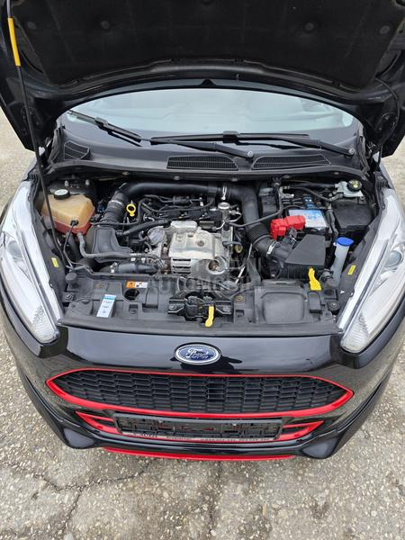 Ford Fiesta Black Red Sport