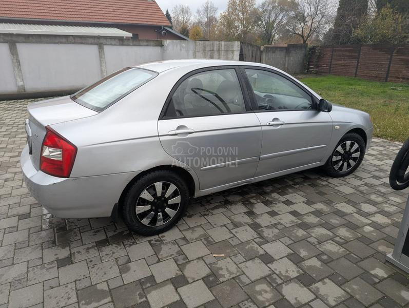 Kia Cerato 