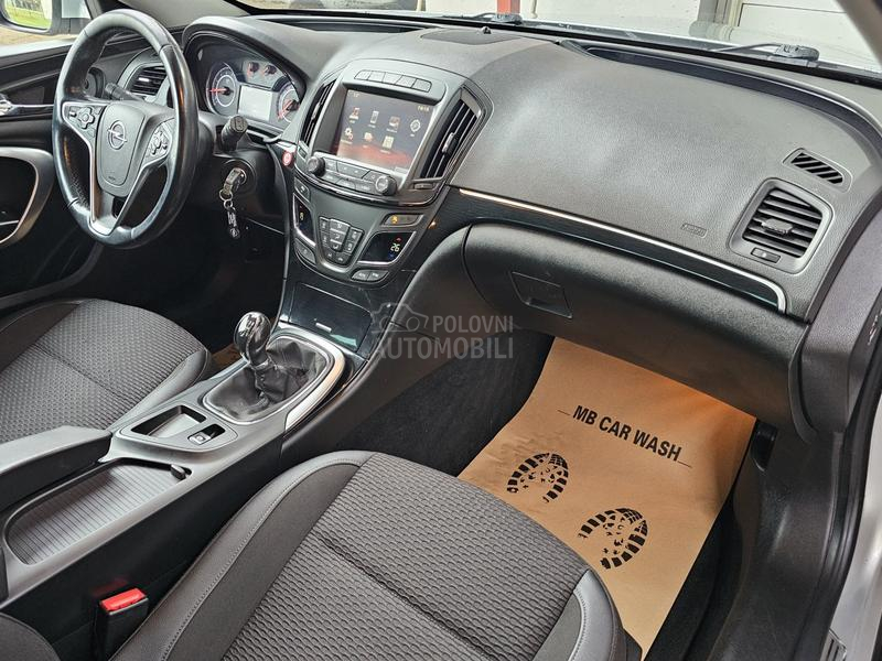 Opel Insignia 1.6 CDTI