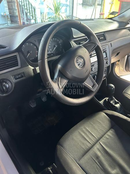 Škoda Rapid 