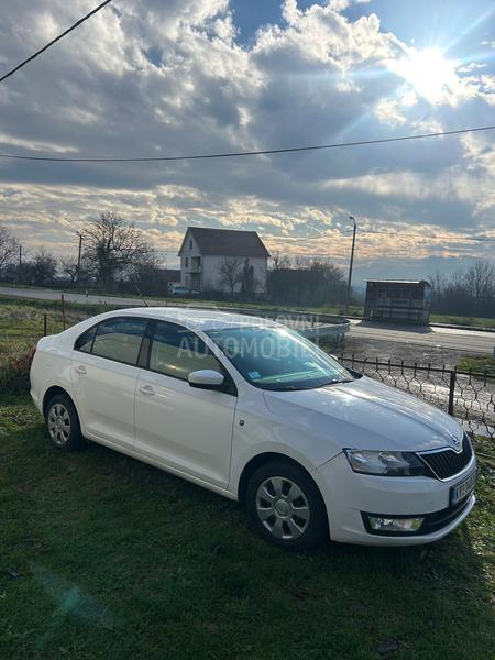 Škoda Rapid 