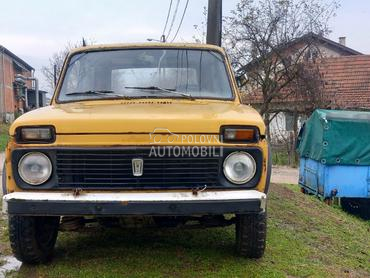 Lada Niva 