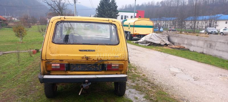 Lada Niva 
