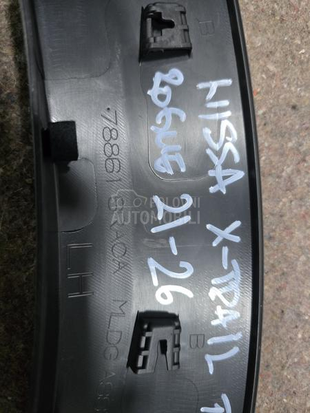 Lajsna Rub Plastični