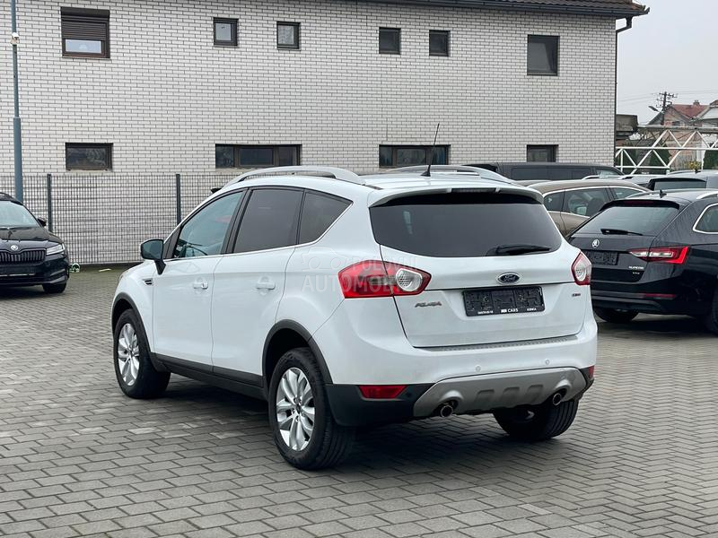 Ford Kuga 2.0 TDCI 4x4 CH