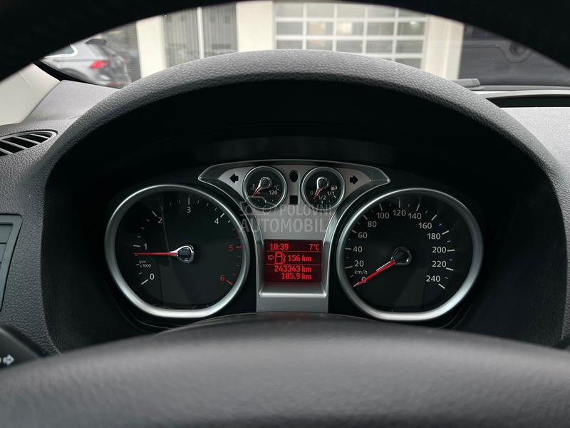 Ford Kuga 2.0 TDCI 4x4 CH