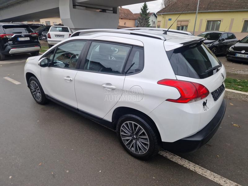 Peugeot 2008 1.2 PURETECH