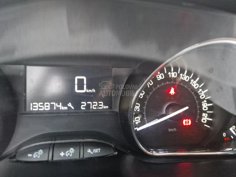 Peugeot 2008 1.2 PURETECH