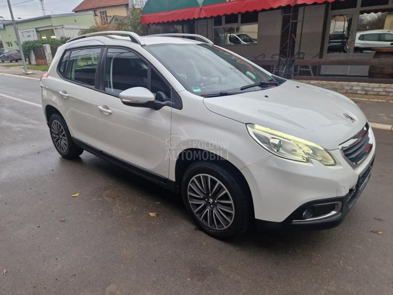 Peugeot 2008 1.2 PURETECH