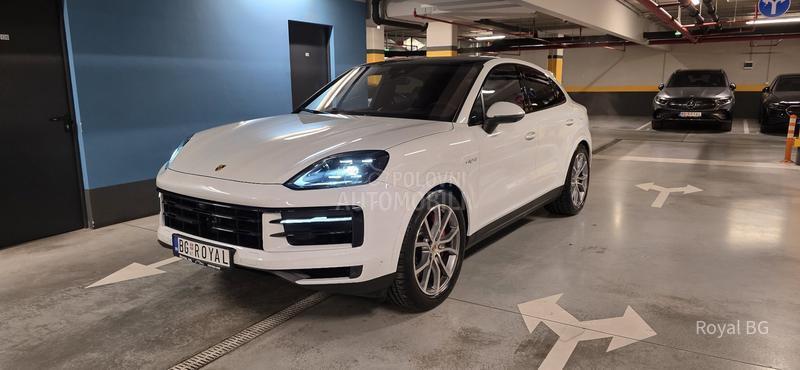 Porsche Cayenne Coupe E-Hybrid 2024