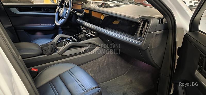 Porsche Cayenne Coupe E-Hybrid 2024