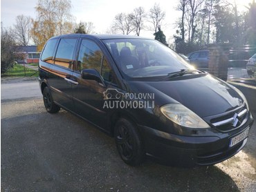 Citroen C8 