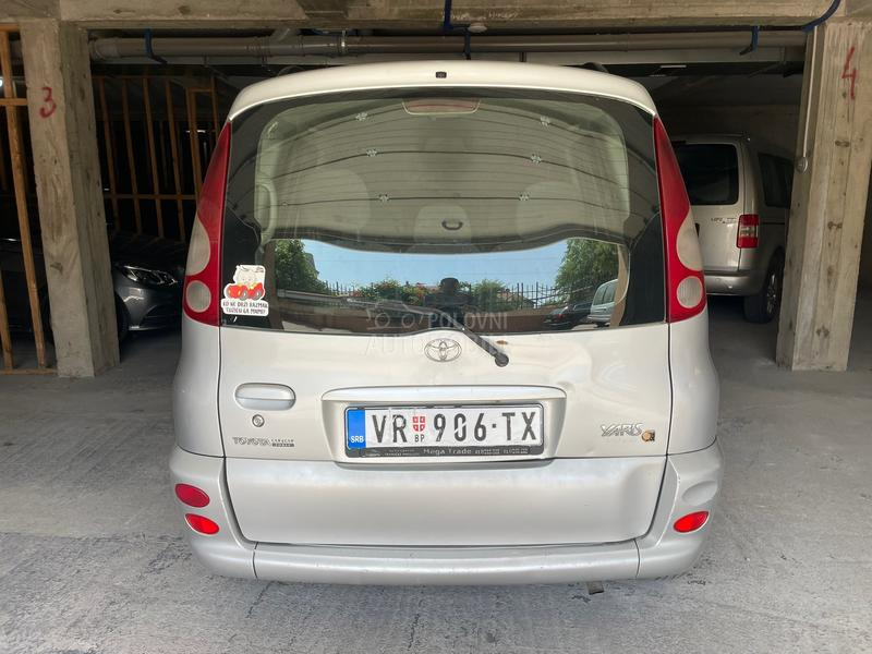 Toyota Yaris Verso 