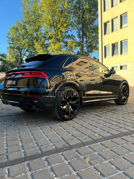 Audi RS Q8 