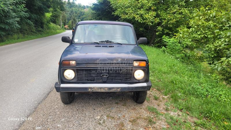 Lada Niva 1.7i