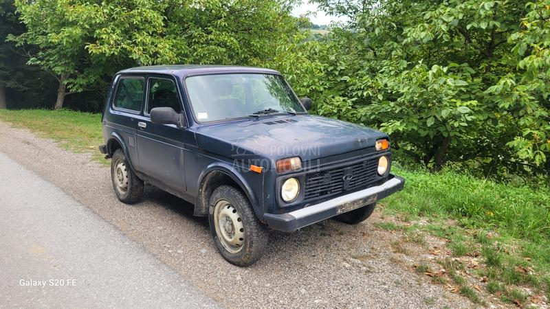 Lada Niva 1.7i