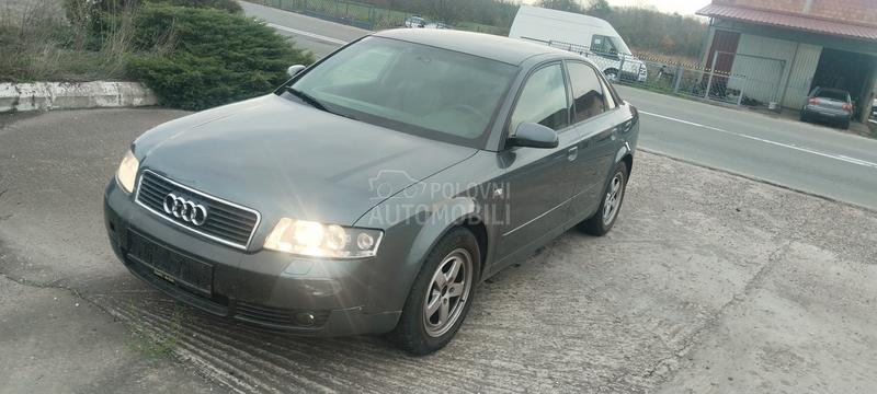 Audi A4 2001. god. -  kompletan auto u delovima
