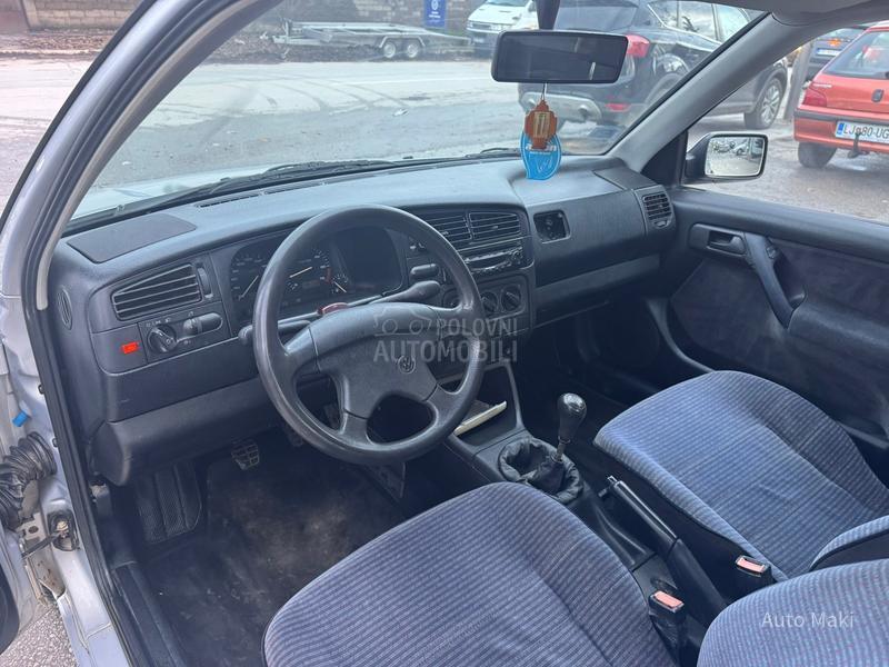 Volkswagen Golf 3 1.8