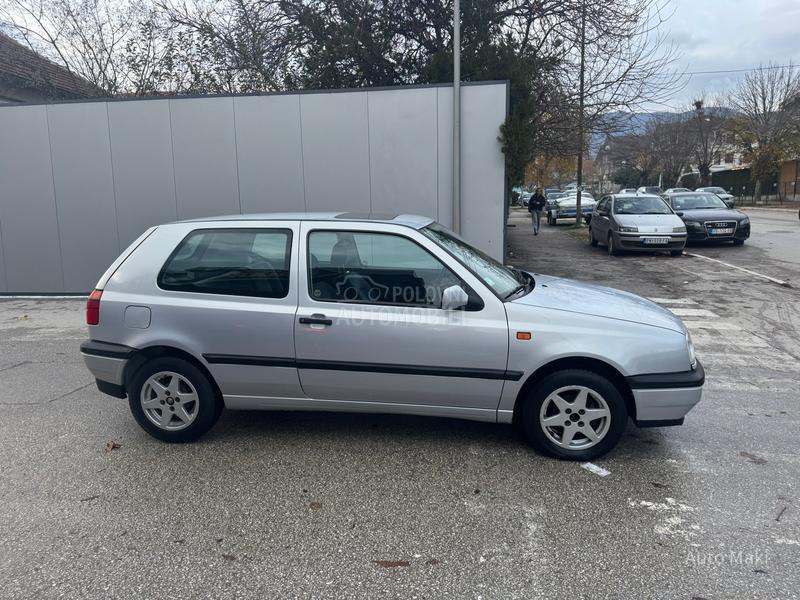 Volkswagen Golf 3 1.8