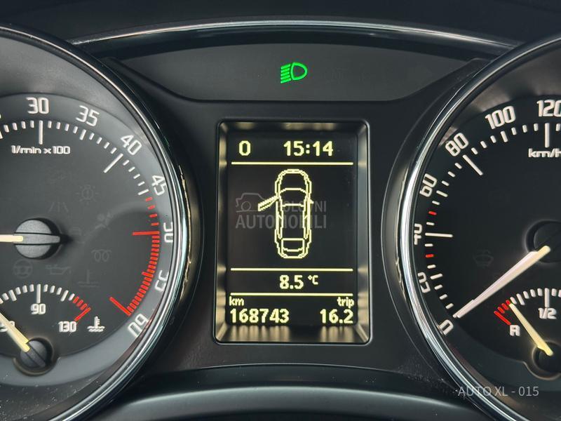 Škoda Superb 2.0TDI / 168H / NOV