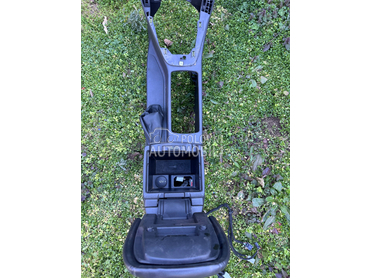 naslon za ruku fokus 3 restajl za Ford Focus od 2015. do 2018. god.