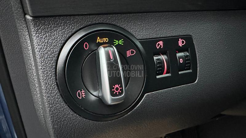 Volkswagen Touran 1,6 TDI  KA0 NOV N0V