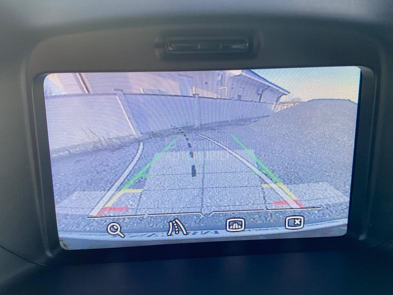 Ford Fiesta 1.5tdci LED/ALU/GRE