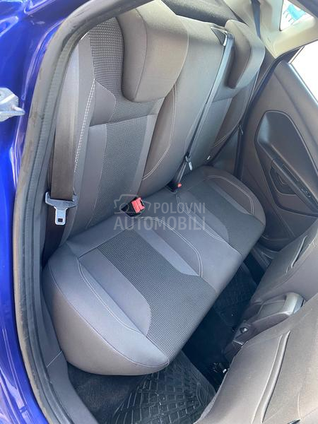 Ford Fiesta 1.5tdci LED/ALU/GRE