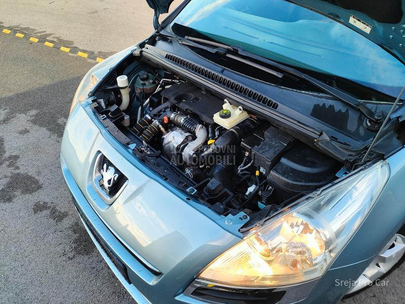 Peugeot 5008 1.6 e-HDI