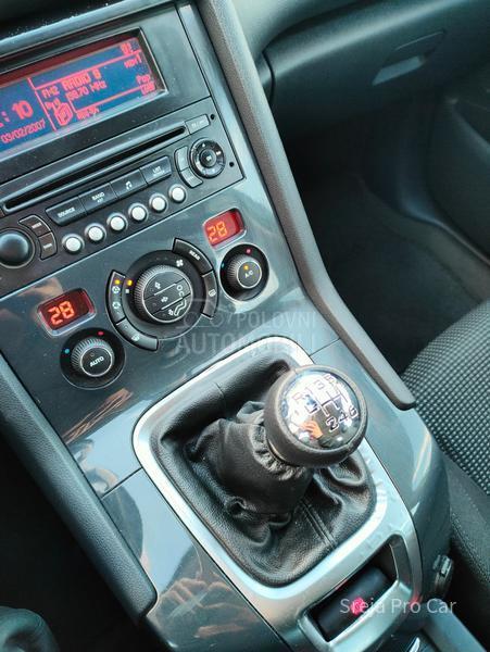 Peugeot 5008 1.6 e-HDI