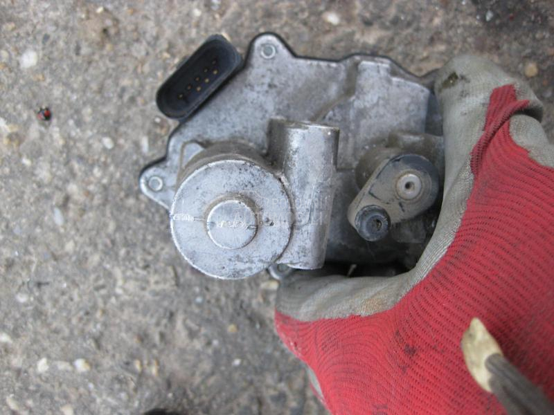 Motor klapne u usisnoj grani