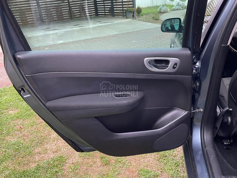 Peugeot 307 2.0hdi/CH/nov/7 sed/