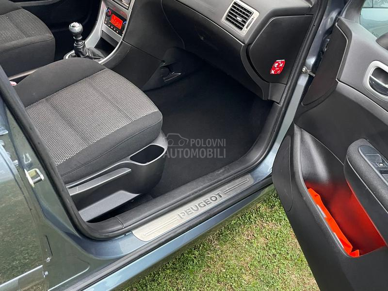 Peugeot 307 2.0hdi/CH/nov/7 sed/
