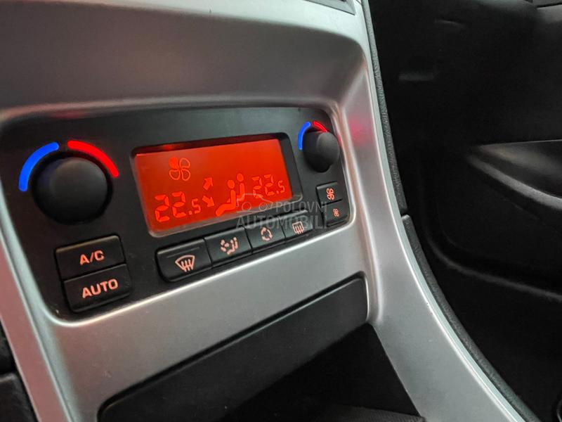 Peugeot 307 2.0hdi/CH/nov/7 sed/