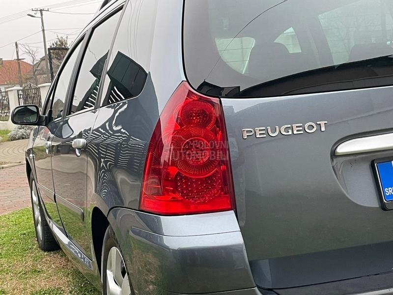 Peugeot 307 2.0hdi/CH/nov/7 sed/