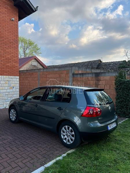 Volkswagen Golf 5 