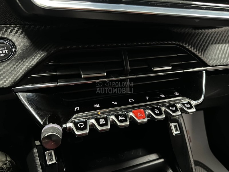 Peugeot 208 1.2 ALLURE VIRTUAL