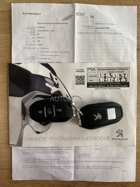 Peugeot 208 1.2 ALLURE VIRTUAL