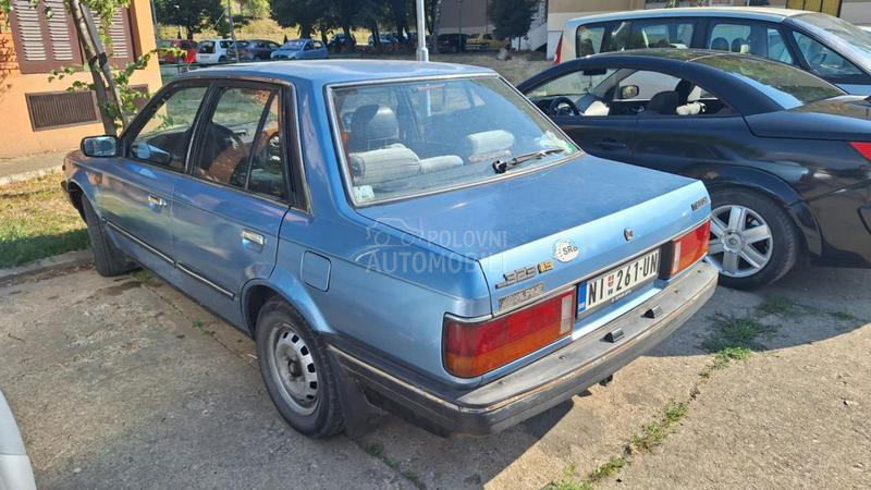 Mazda 323 