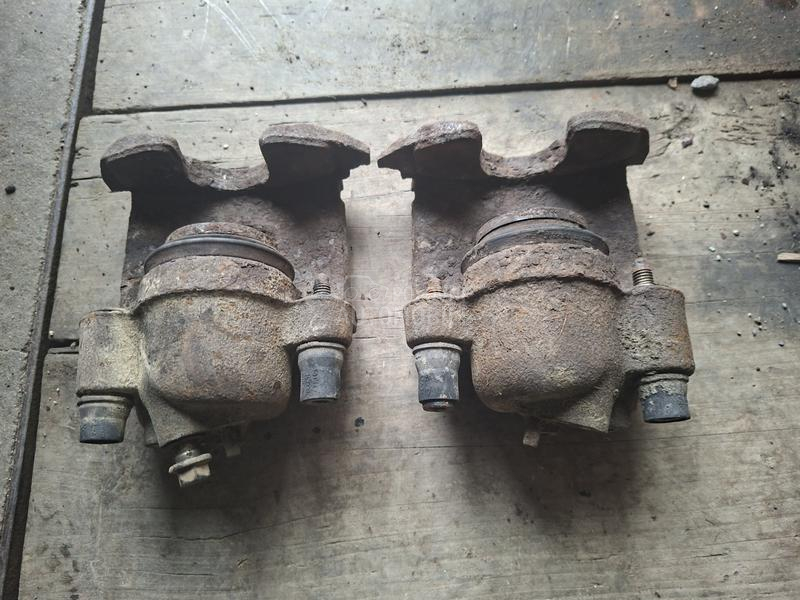 prednja kociona klesta