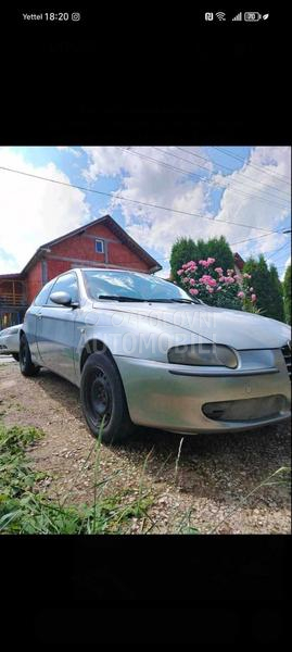 Alfa Romeo 147 tvin