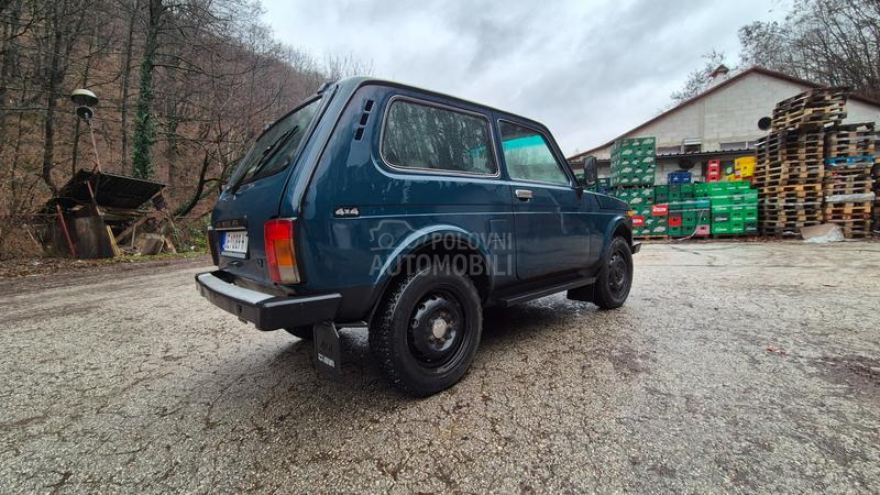 Lada Niva 1.7