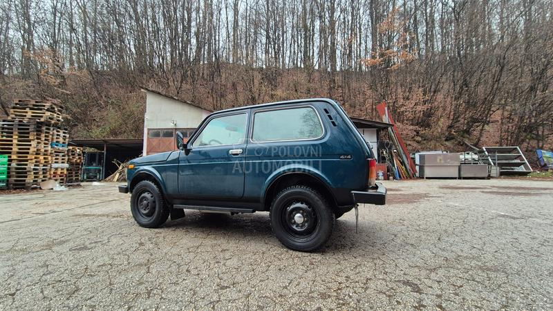 Lada Niva 1.7